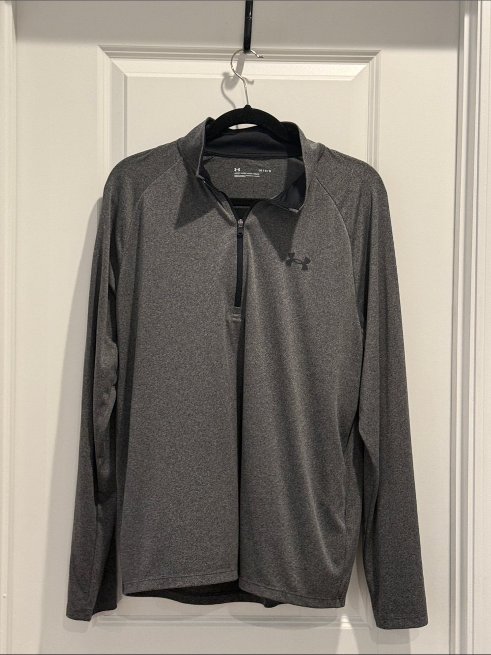 Under Armour Men's Dark Gray 1/4 Zip Performance Pullover